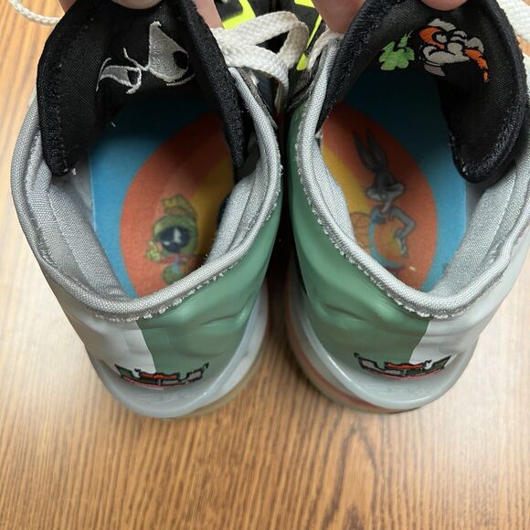 Nike Lebron XVIII Tune Squad - Bugs Bunny Vs Martian-Grey/Black-Space Jam Size 8 - Picture 8 of 12